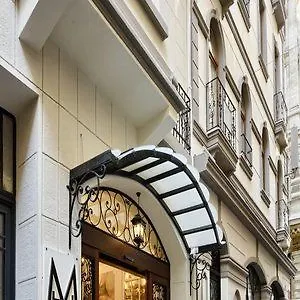 Hotel Mirrors Taksim Center 4*