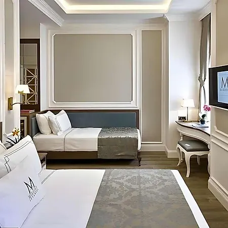 Mirrors Taksim Center Hotel