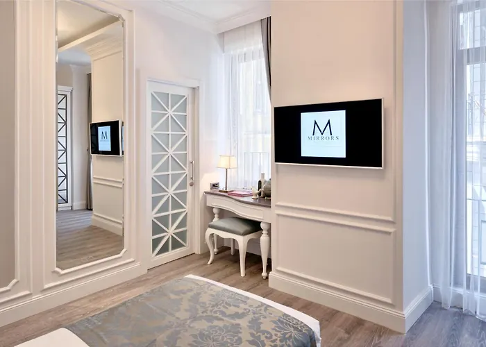 Mirrors Taksim Center 4* Istanbul