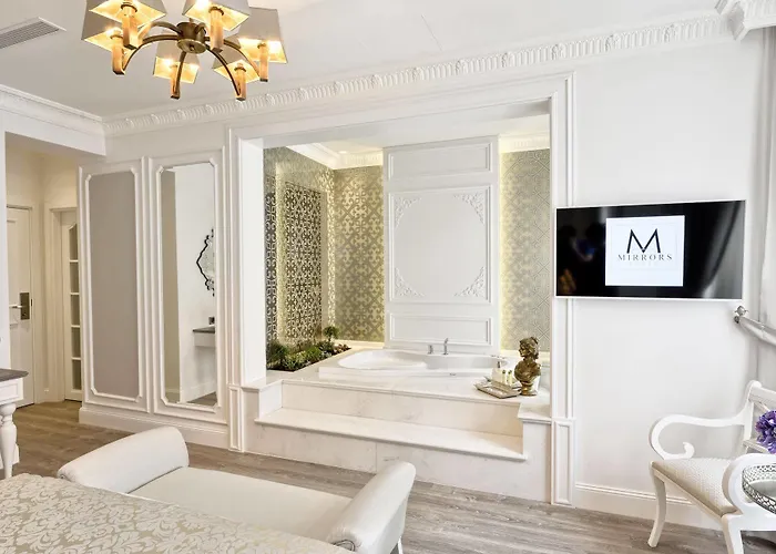 Mirrors Taksim Center 4* Istanbul