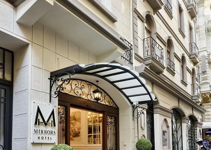 Mirrors Taksim Center 4* Istanbul