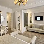 Mirrors Taksim Center ホテル イスタンブール