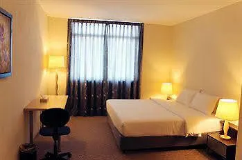 Mirrors Taksim Center 4* Istanbul