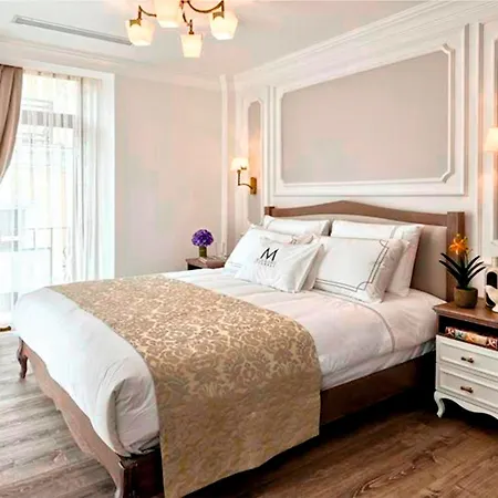 Mirrors Taksim Center Hotel 4*