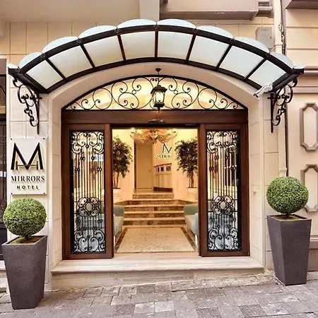 Mirrors Taksim Center 4*